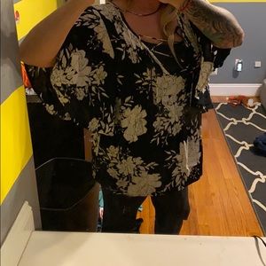 Billabong tunic M NWOT